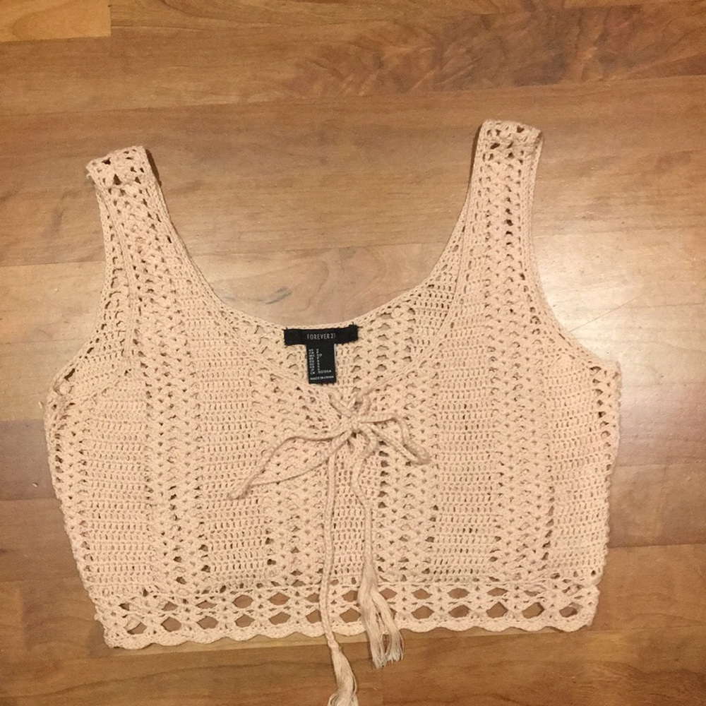 FOREVER 21. Knit crop top.